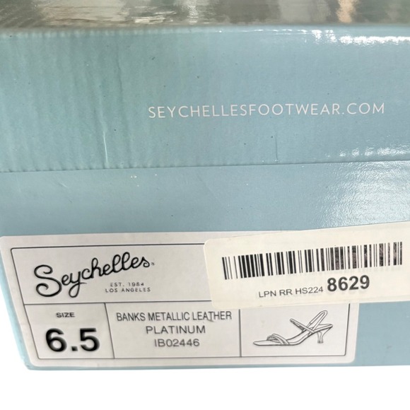 $135 NEW Seychelles Banks Metallic Leather Gold Sandals Kitten Heel Shoes SZ 6.5 - Picture 7 of 7